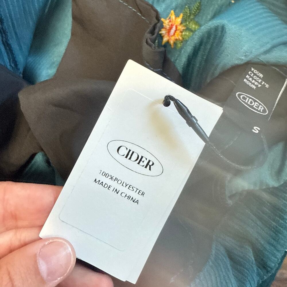 NWT Cider Ditsy Floral Embroidered Corduroy Wide Leg Overalls Jumpsuit Small - Picture 8 of 8